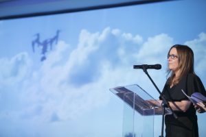 Expo 2018 Fabio Alcover 09 04 2018 Forum 145 — Raquel Rodrigues é mestre de cerimônia no Fórum do Agronegócio 2018 — Inove Comunicação Integrada Londrina