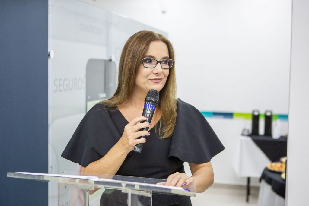 51777716 400236597391286 5294451089662279680 N — Mestre De Cerimônia em Evento do Sicoob – Fevereiro 2019 — Inove Comunicação Integrada Londrina